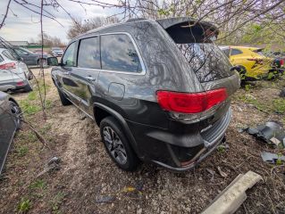 2018 Jeep Grand Cherokee Overland 4x4 - Exterior Rear Left Corner Image